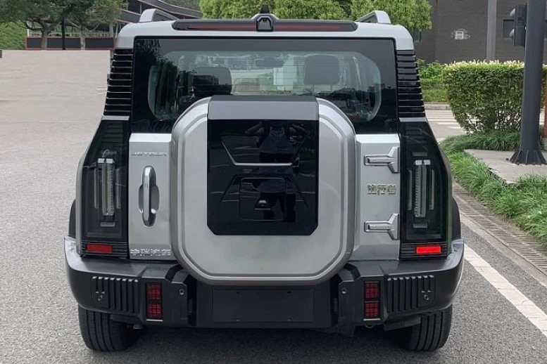 Jetour T-1 с двигателем 1.5 сзади