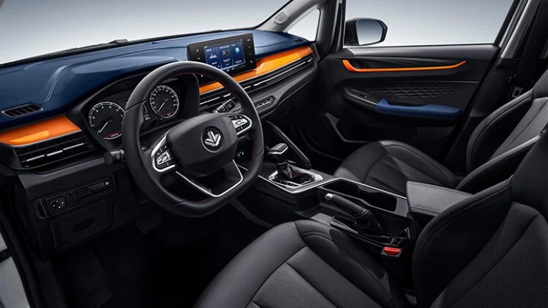 салон интерьер Livan X3 Pro