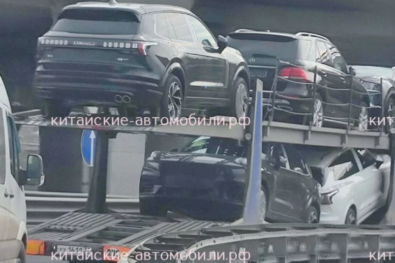 Кроссоверы Lynk & Co 09 на автовозе в Санкт-Петербурге