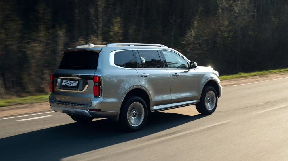 Tank 500 сзади сбоку в динамике