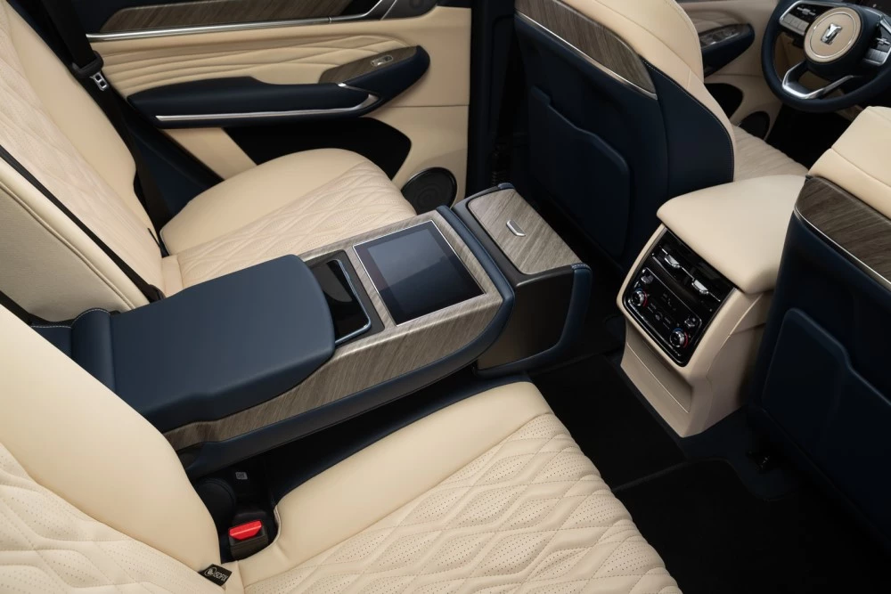 Tank 500 салон интерьер второй ряд сиденья