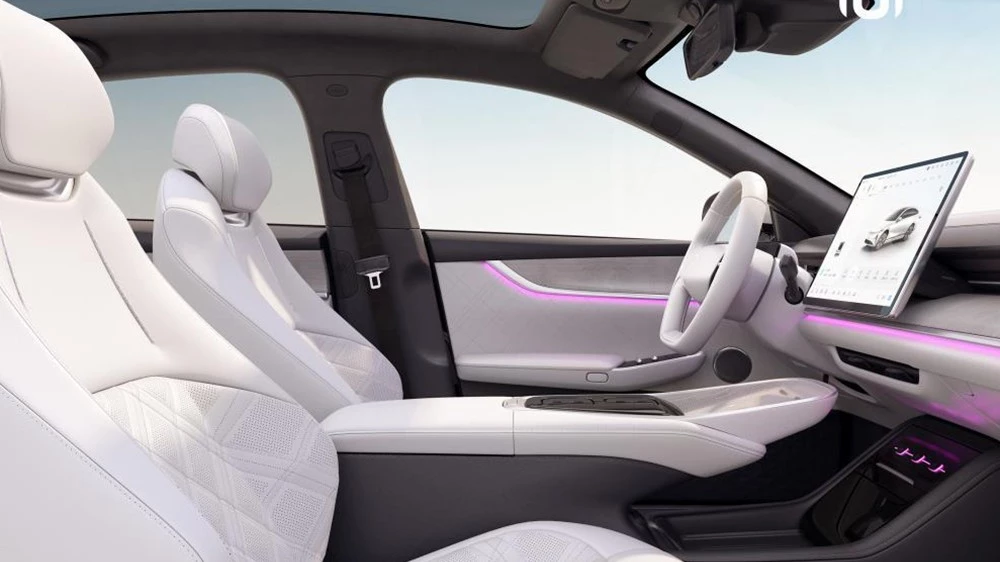 Changan Qiyuan A07 салон интерьер