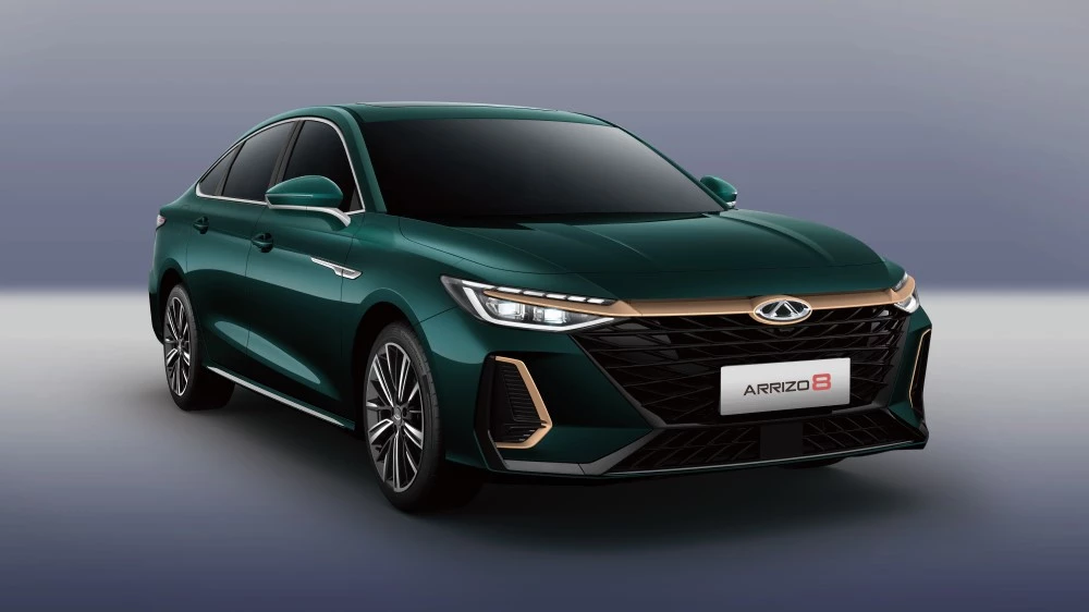 Седан Chery Arrizo 8 сбоку спереди