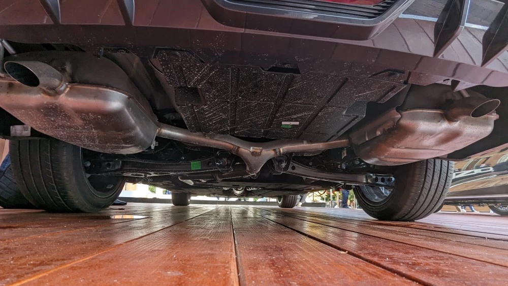 chery Arrizo 8 выхлопная система