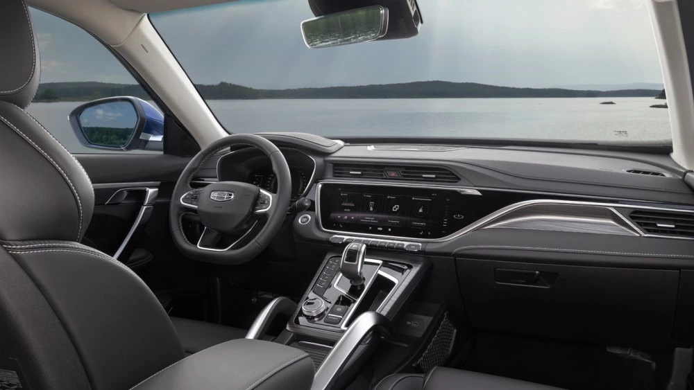 Кроссовер Geely Atlas Pro салон интерьер