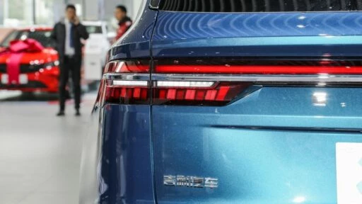 geely Xingyue L дилер в китае