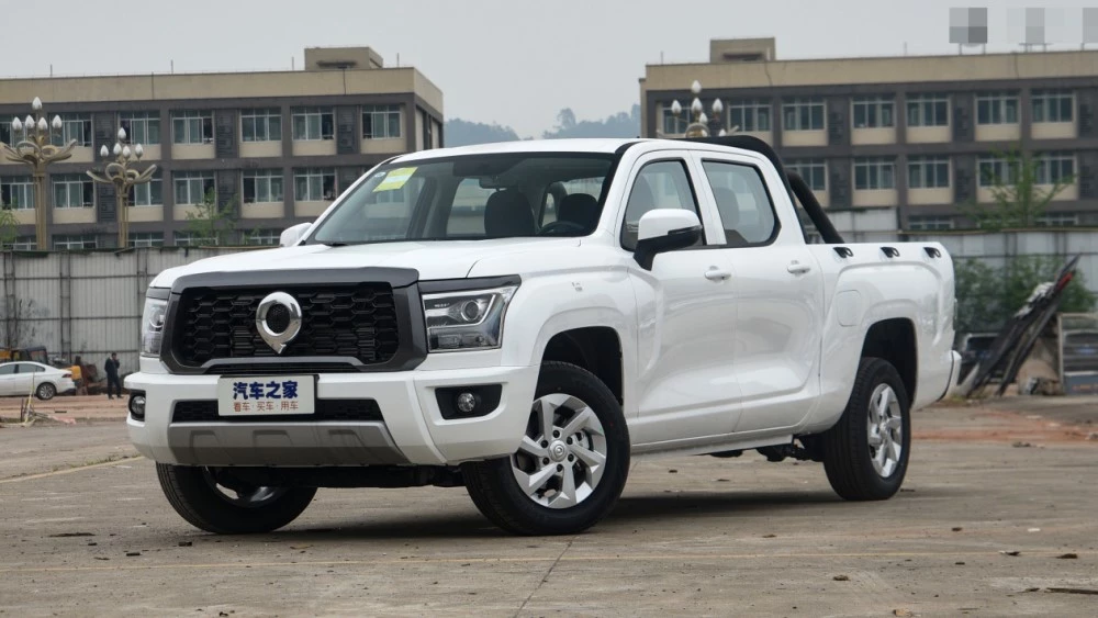 Great Wall Poer King Kong с МКП сбоку спереди