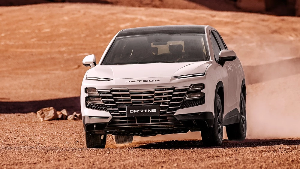 Jetour Dashing СИМ спереди решетка радиатора в динамике