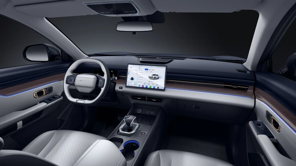 Jetour Dashing салон интерьер с двигателем 1.5