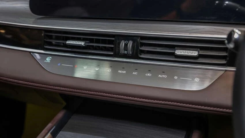 обновленный Chery Tiggo 8 Pro Max салон интерьер климат-контроль