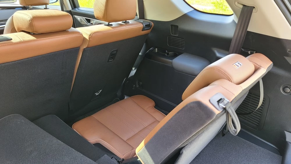 changan cs95 салон интерьер третий ряд