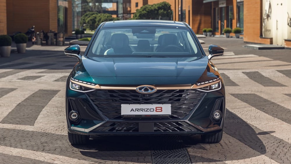 Седан Chery Arrizo 8 спереди