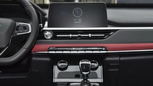 кроссовер Chery Tiggo 7 Pro салон интерьер механическая коробка передач селектор