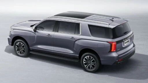 Внедорожник Haval H5 нового поколения сбоку сзади