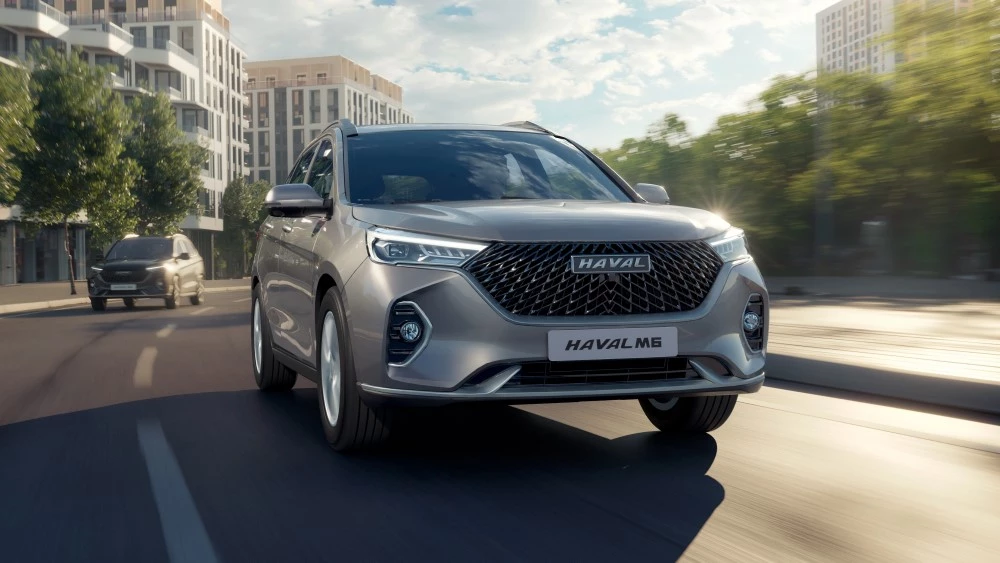 Haval M6 цены сбоку спереди