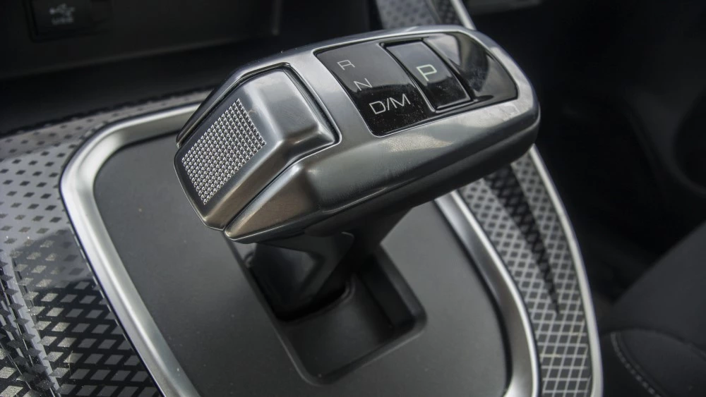 Haval M6 салон интерьер селектор