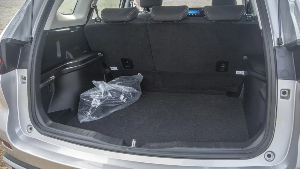 Haval M6 салон интерьер багажник