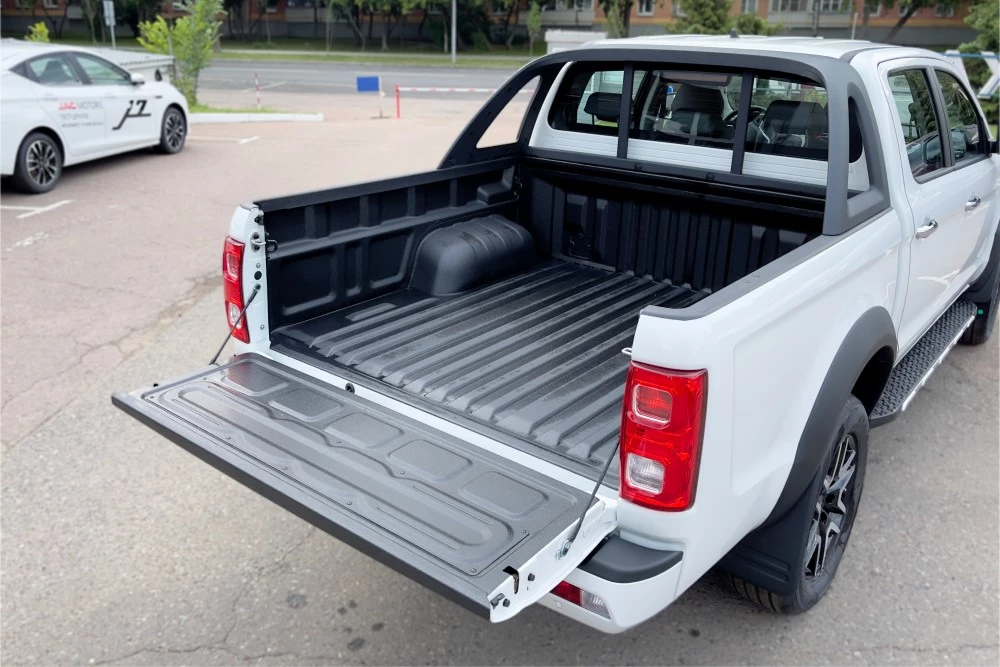 JAC T8 Pro сзади сбоку кузов платформа