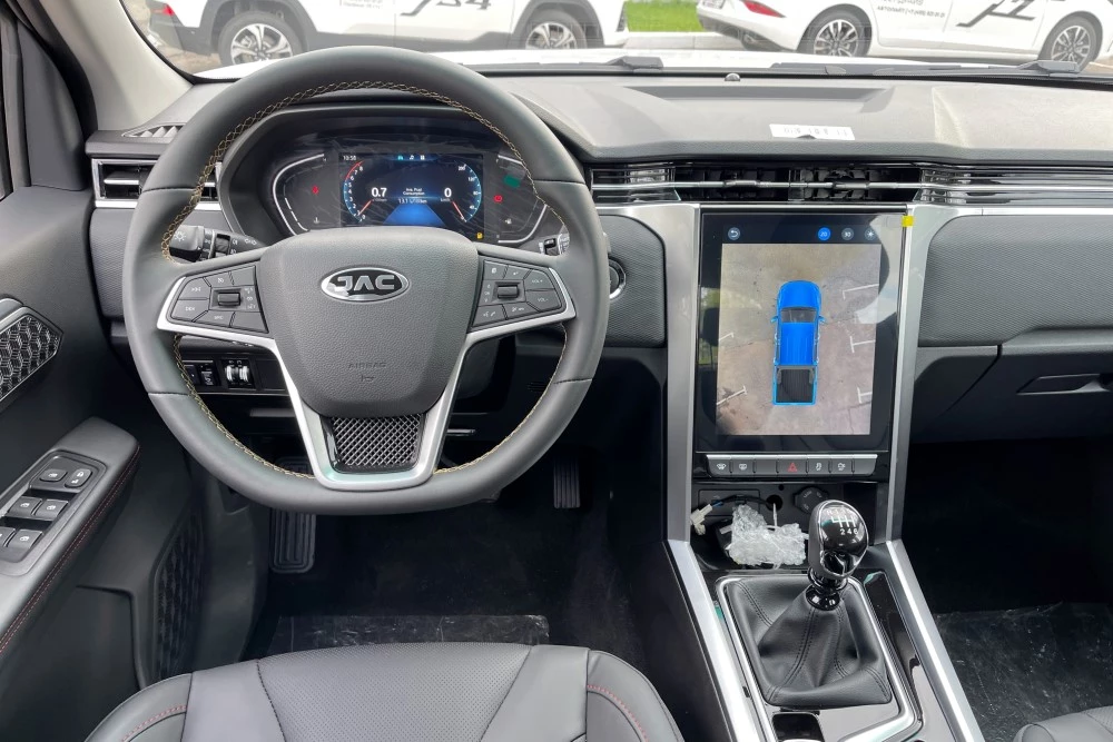 JAC T8 Pro салон интерьер