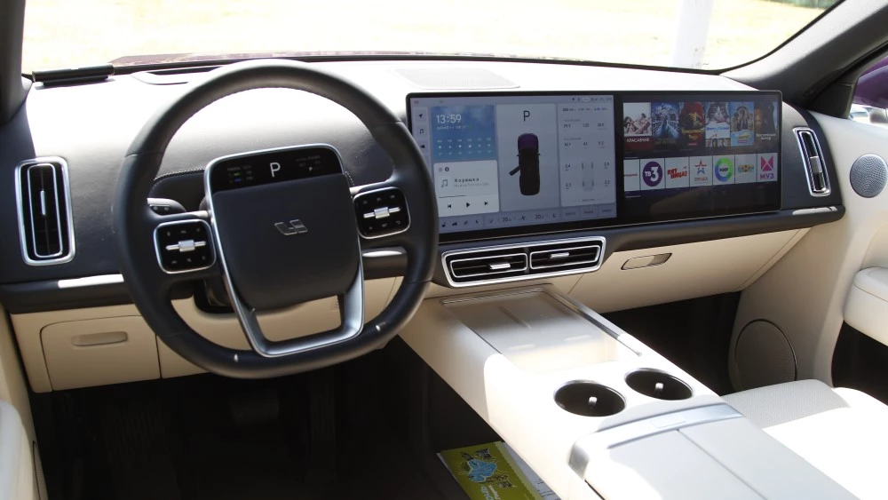 Li L9 салон интерьер