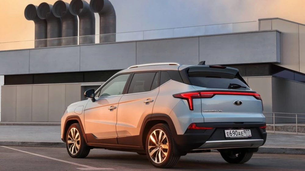 Москвич 3е скидка по госпрограммам сбоку сзади