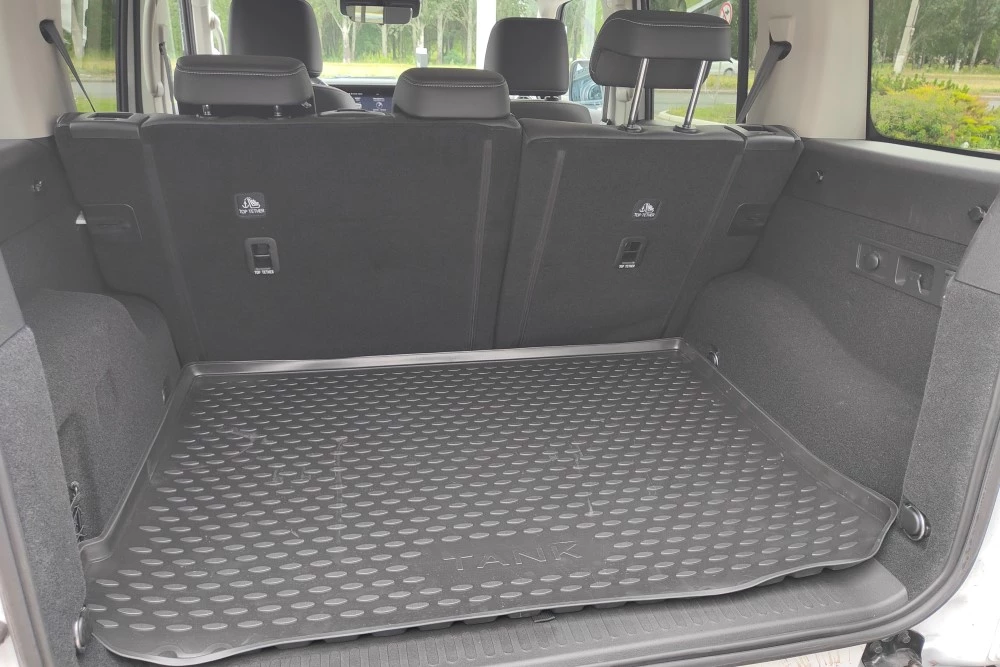 Tank 300 салон интерьер багажник