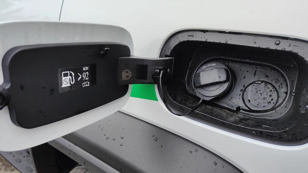 Tank 300 топливный лючок горловина какой бензин