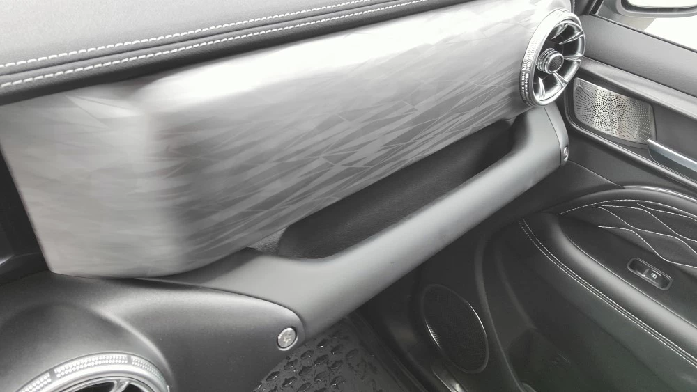 Tank 300 салон интерьер передняя панель