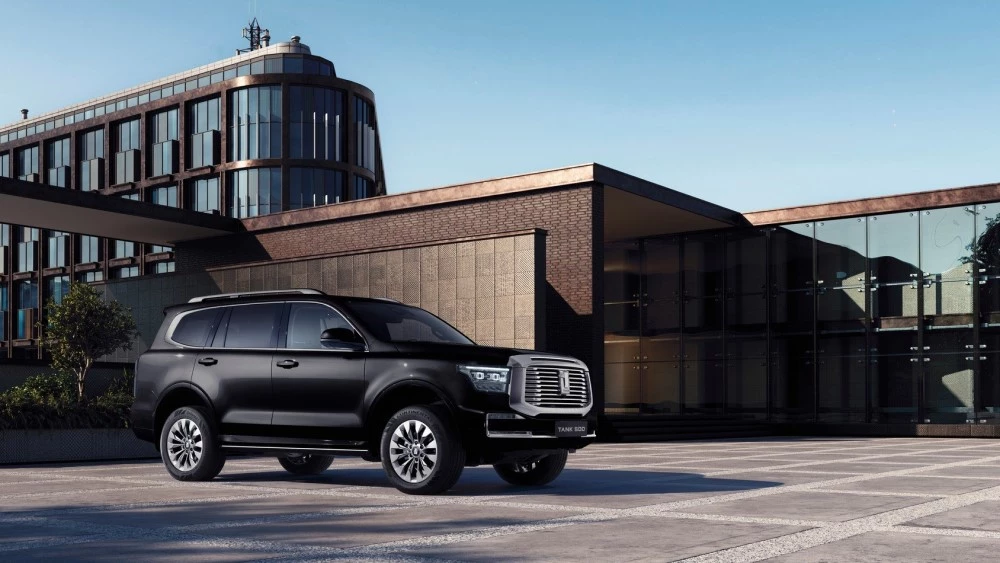 Tank 500 в Казахстане сбоку спереди