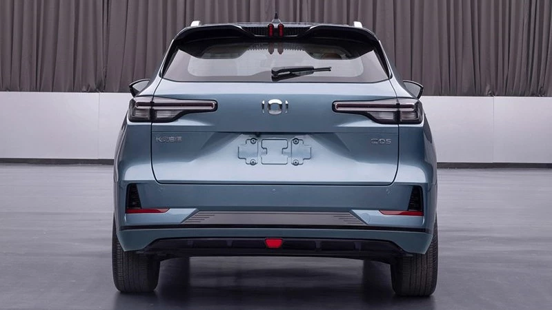 Кроссовер Changan Qiyuan Q05 сзади