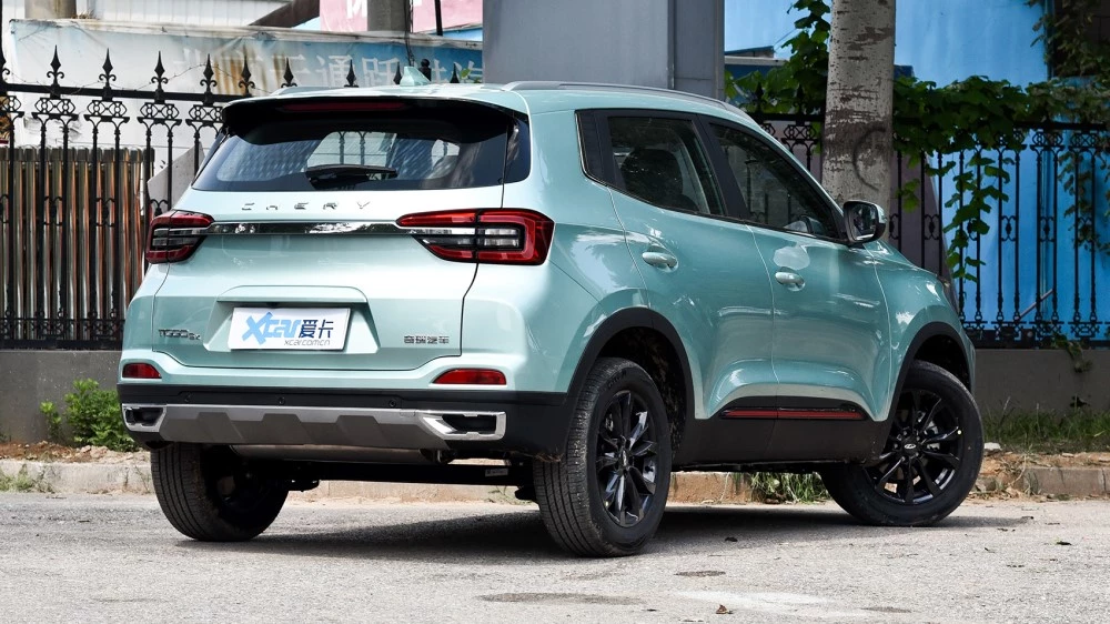 Новый кроссовер Chery Tiggo 5x Plus сзади сбоку