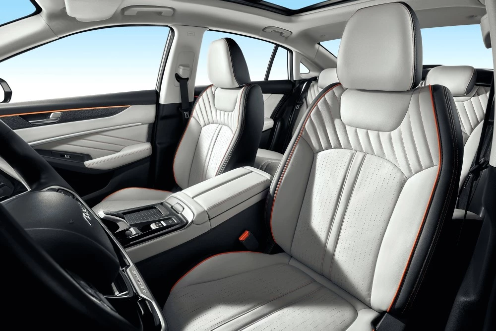 Dongfeng Aeolus Shine Max салон интерьер сиденья первый ряд