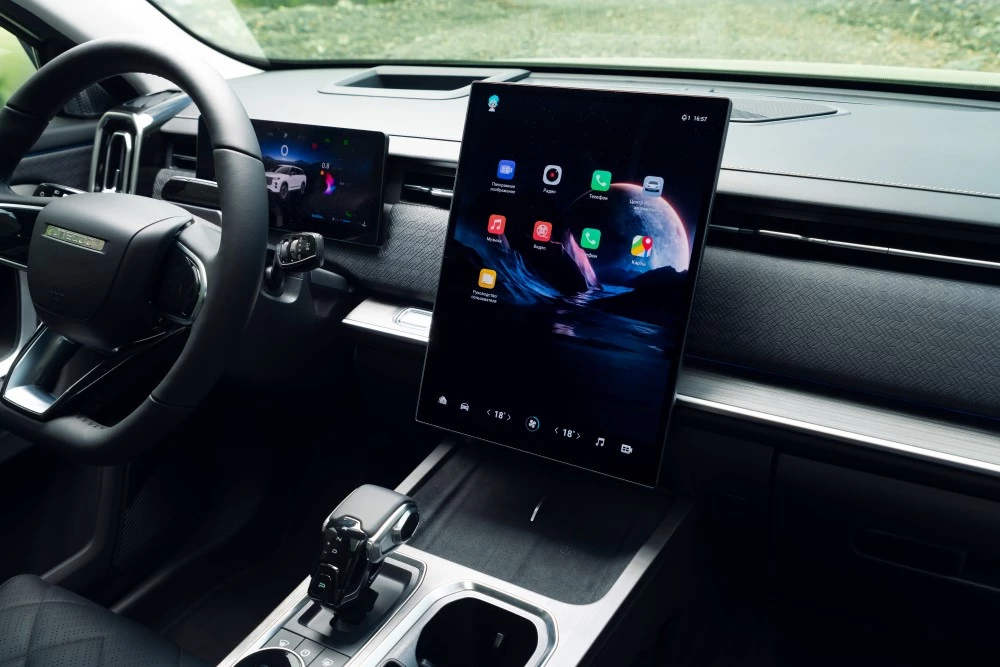 Салон интерьер кроссовер Jaecoo J7