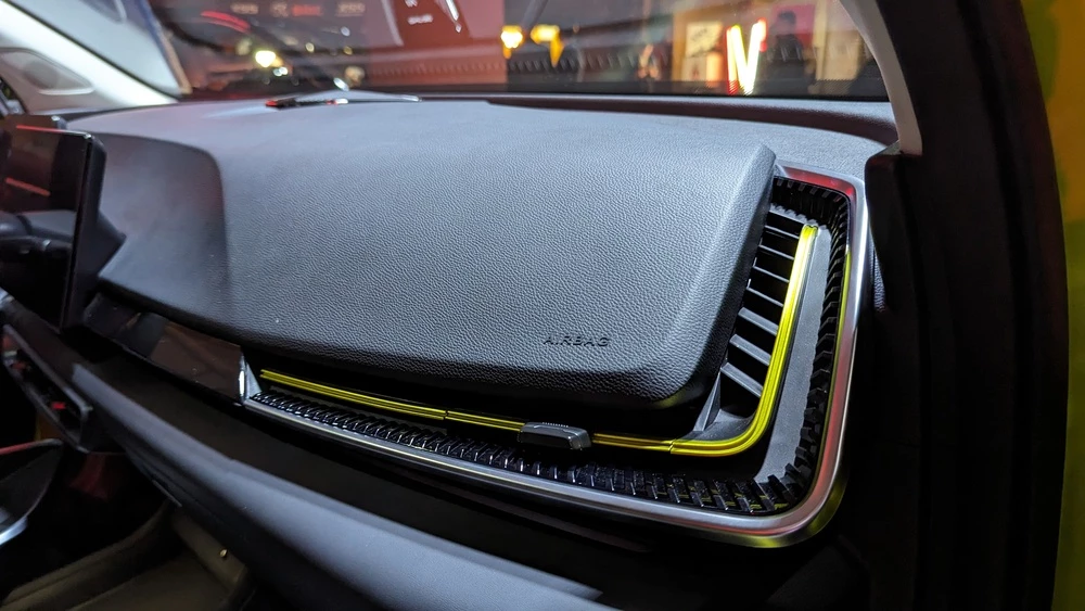 BAIC X55 интерьер салон воздуховоды