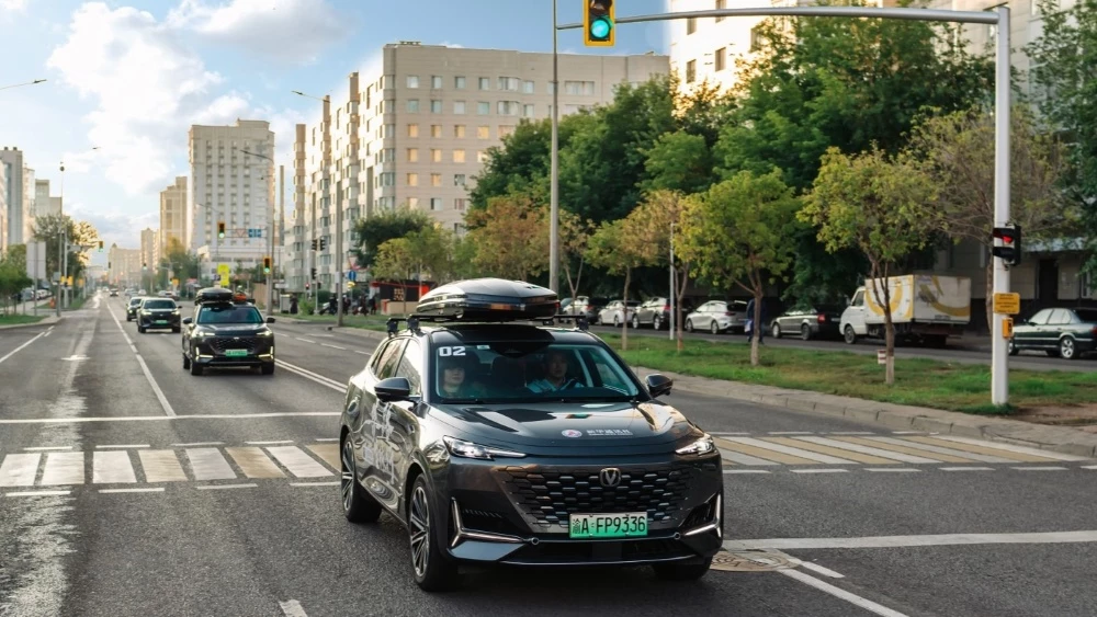 Changan Deapal S7 Uni-K IDD гибридные автопробег в Казахстане