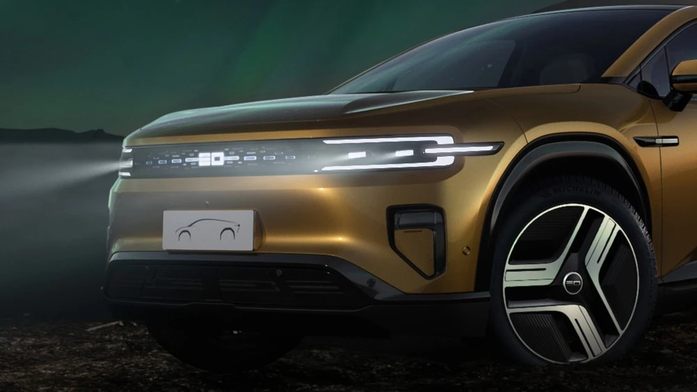 Changan Qiyuan CD701 диодный экран