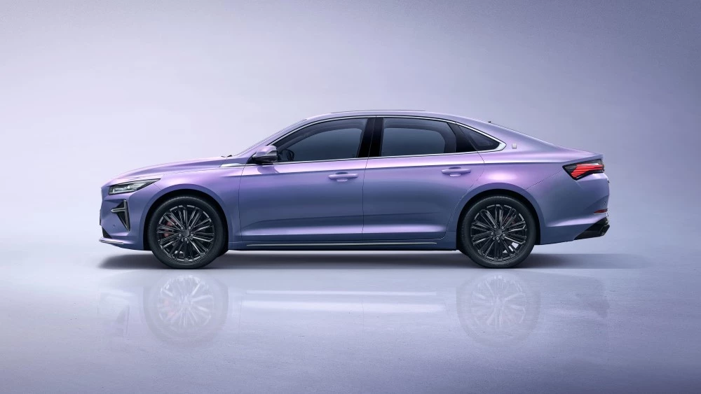 Седан Geely Preface L сбоку