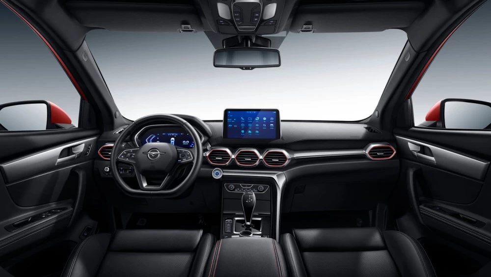 кроссовер Haima 8S салон интерьер первый ряд