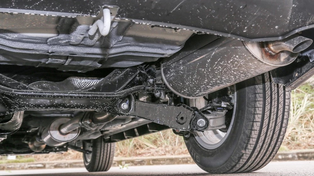 Haval M6 буксировочная петля