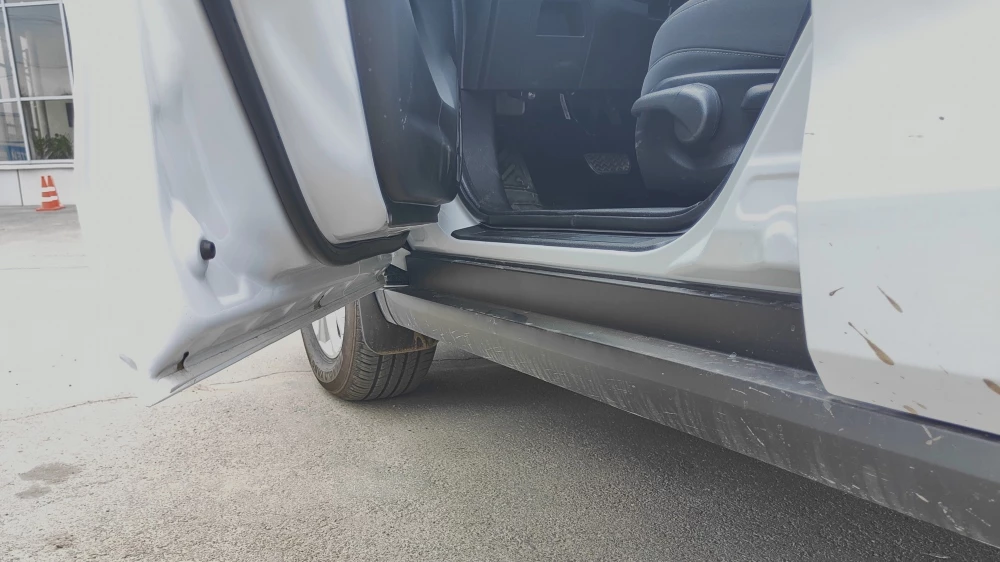 Haval M6 пороги дверь