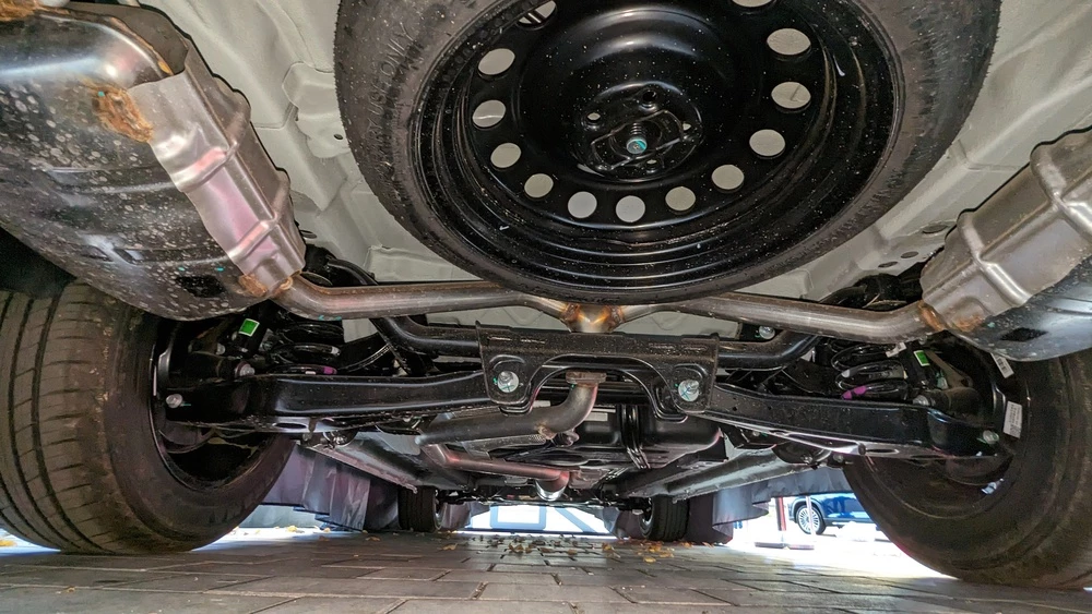 Jetour X70 Plus подвеска запасное колесо днище выхлопная система