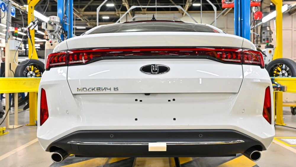 Лифтбек «Москвич 6» сзади