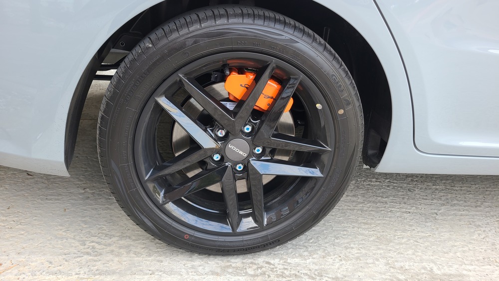 Omoda S5 GT колесные диски суппорта