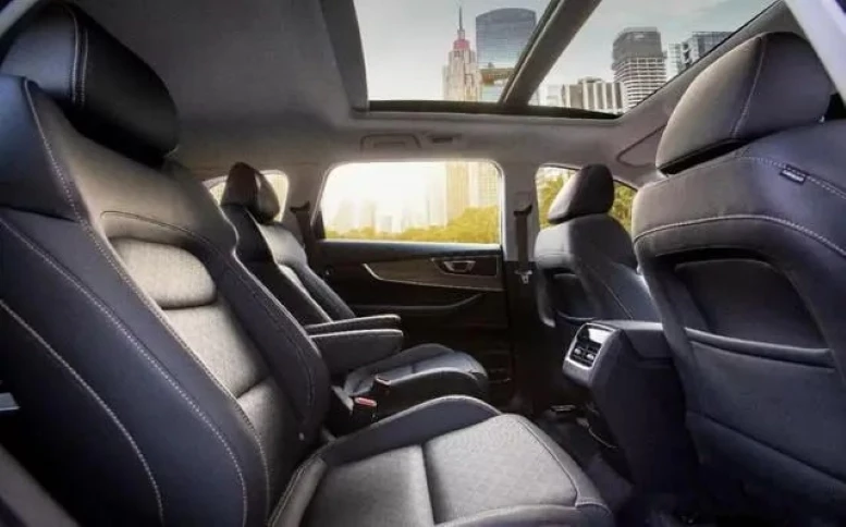 новый Chery Tiggo 8 6 мест 6-местный