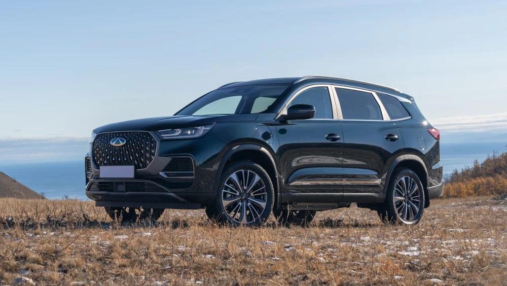 Chery Tiggo 8 Pro Plug-in Hybrid в статике сбоку спереди