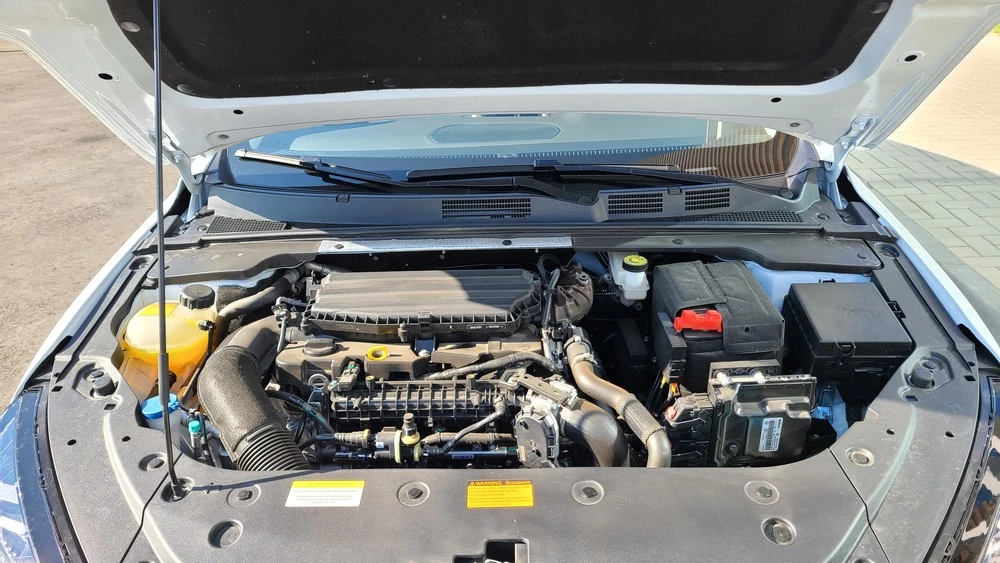 Dongfeng Aeolus Shine Max седан мотор двигатель