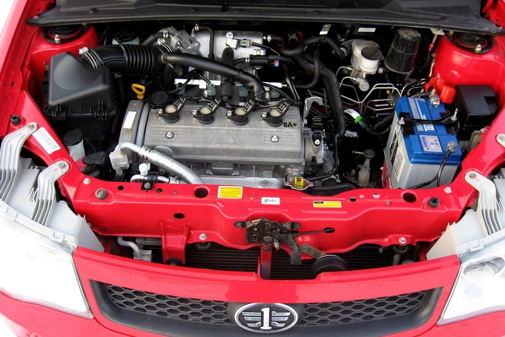 FAW Vita с пробегом подержанный двигатель мотор капот