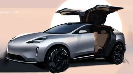 GAC Aion Hyper HT сбоку спереди крылья чайки