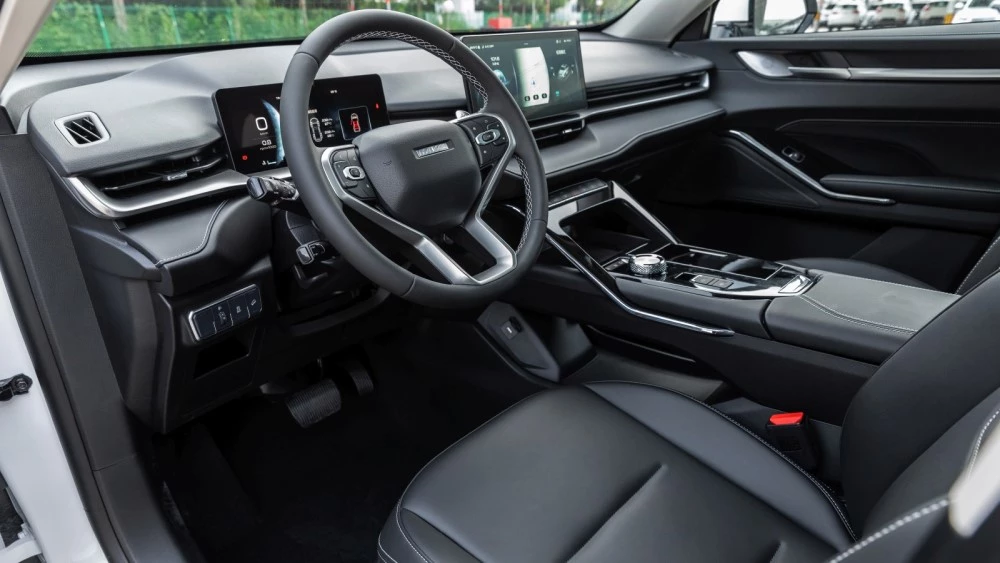 Haval H6 третьего поколения салон интерьер первый ряд