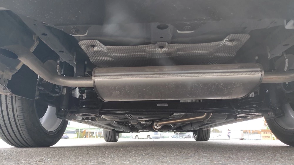 седан Livan S6 Pro балка сзади подвеска